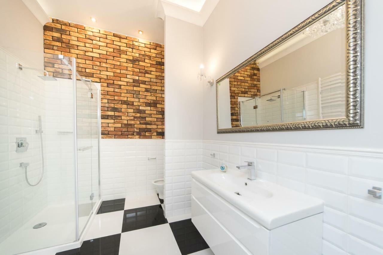 Lux Apartment At Planty Park P4You Pl Krakau Exterior foto